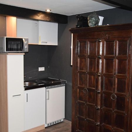 Studio Frodo En Zazou Maaseik Kültér fotó
